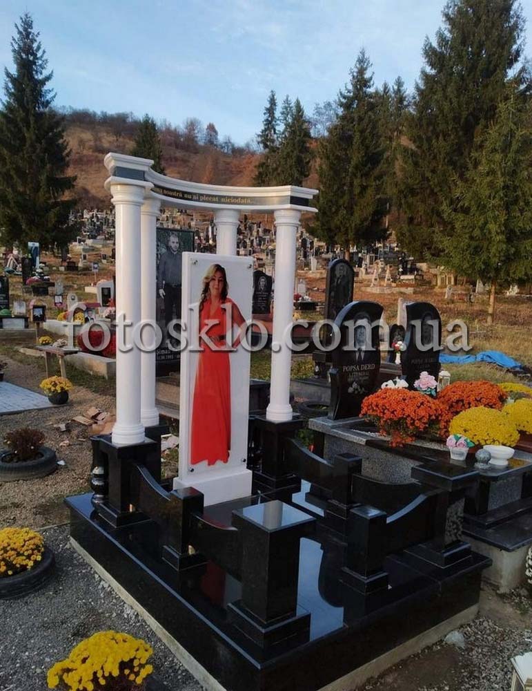 pamaytnik fotokolaz 4