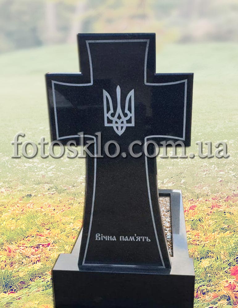 Памятник из гранита Казацкий крест