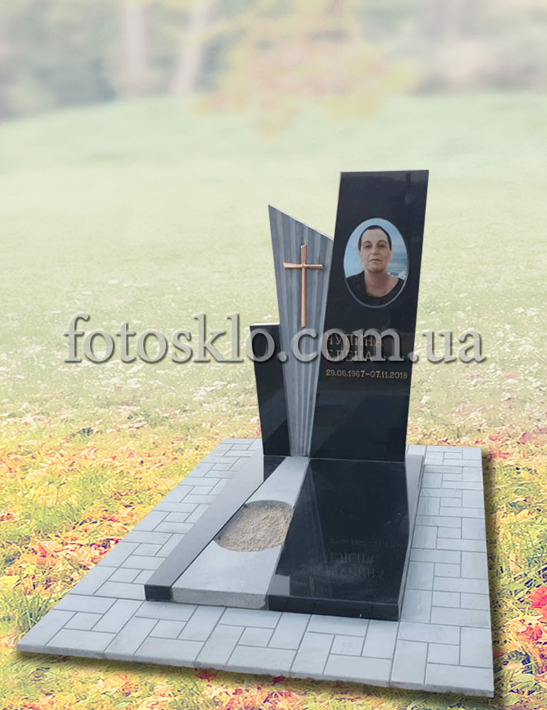 Памятник для мама с фото в стекле